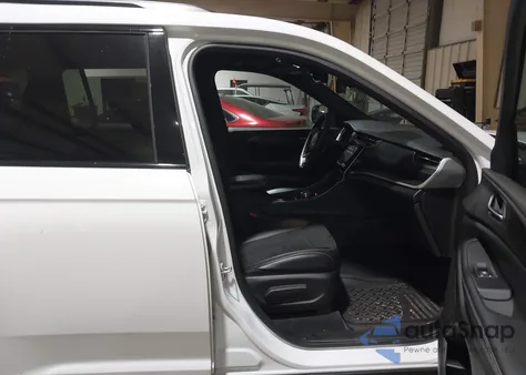 2024 Jeep Grand Cherokee L Altitude X 4X4 from USA, damaged, VIN 1C4RJKAG1R8543111